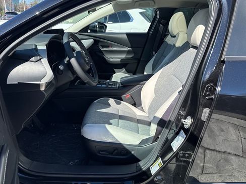 New 2026 MAZDA CX-30 Aire Edition image 9