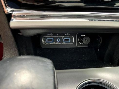 Used 2020 Jeep Grand Cherokee Overland image 16