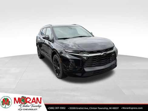 Used 2021 Chevrolet Blazer RS w/ Enhanced Convenience Package FWD image 2