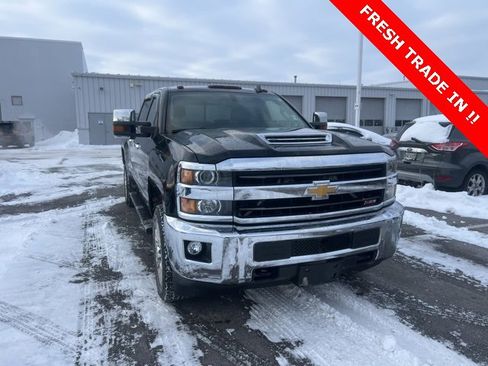 Used 2018 Chevrolet Silverado 2500 LTZ w/ Duramax Plus Package image 5