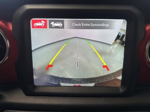 Used 2022 Jeep Wrangler Unlimited Rubicon image 41