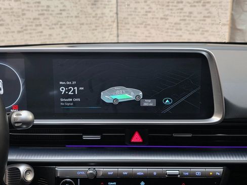 Certified 2025 Hyundai Ioniq 6 SEL image 18