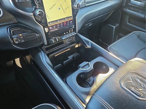 Used 2021 RAM 2500 Laramie image 25