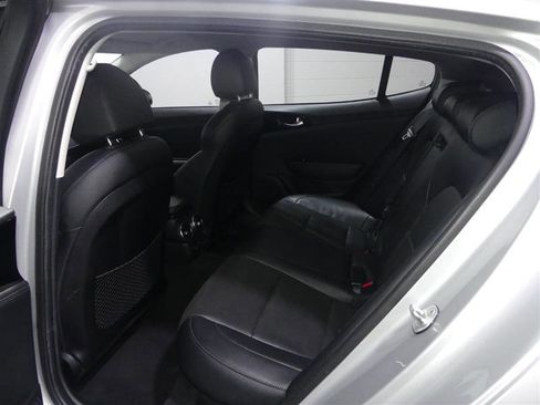 Used 2018 Kia Stinger image 26