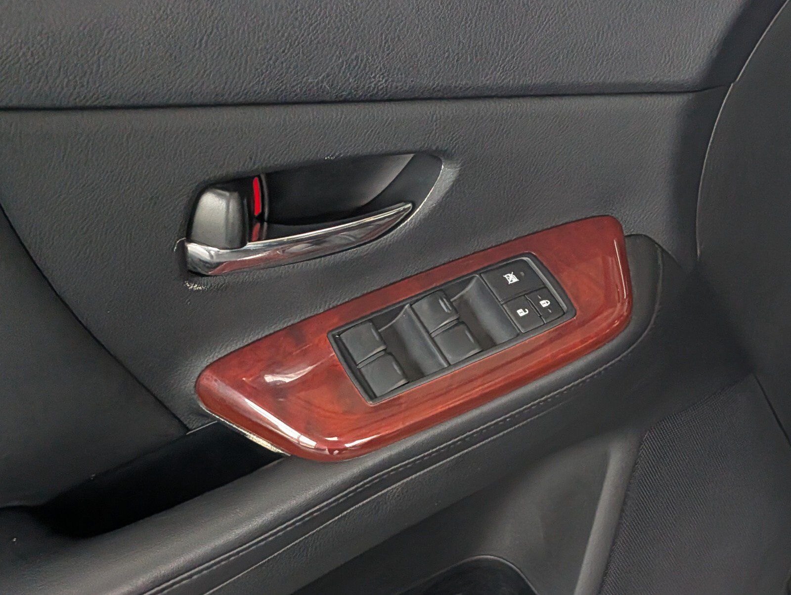 Used 2010 Lexus HS 250h w/ Preferred Accessory Package FWD image 13
