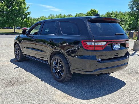 Used 2022 Dodge Durango R/T w/ Blacktop Package AWD/4WD image 8