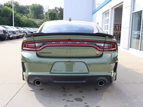 Used 2022 Dodge Charger Scat Pack RWD image 9