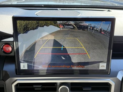 Certified 2024 Toyota Tacoma TRD Off-Road image 26