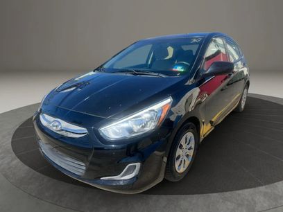 Used 2016 Hyundai Accent SE w/ Option Group 02