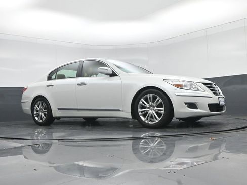 Used 2011 Hyundai Genesis 4.6 image 53