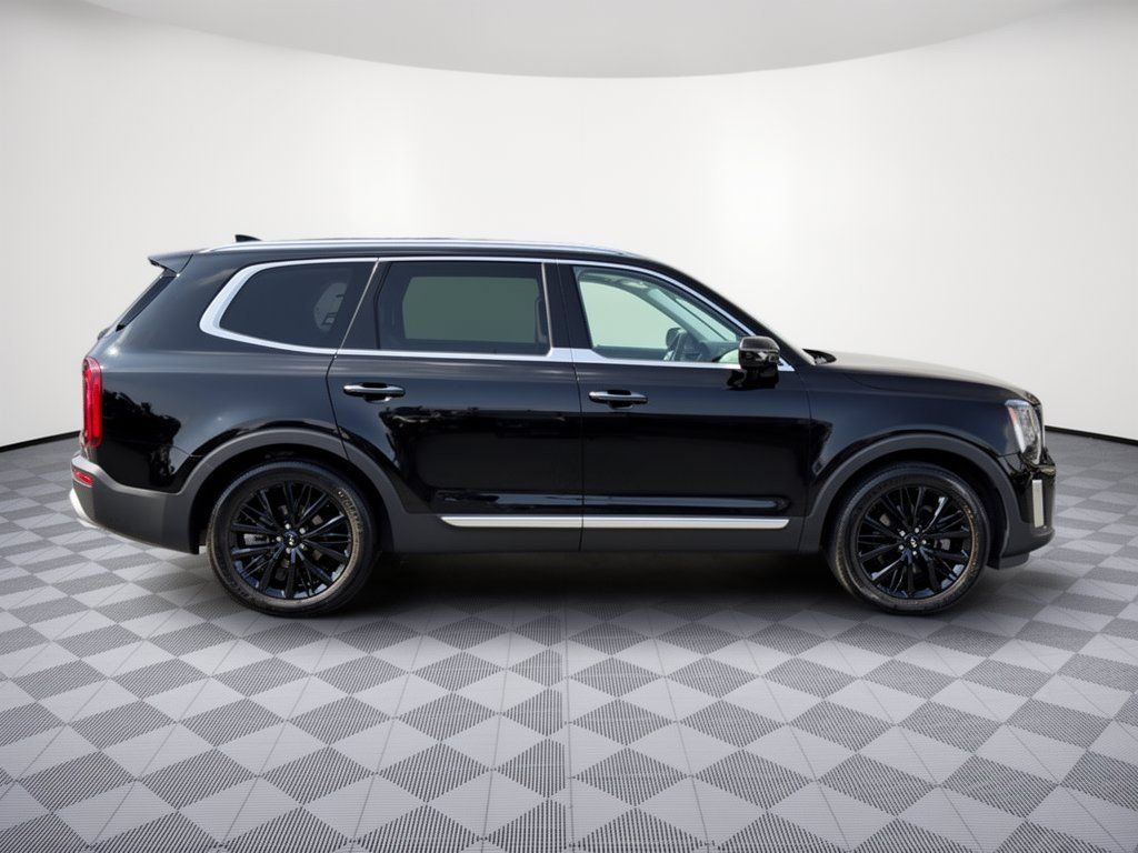 Used 2020 Kia Telluride SX w/ SX Prestige Package AWD/4WD image 8