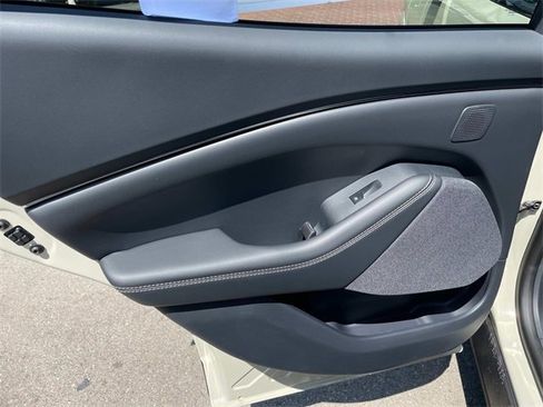 New 2025 Ford Mustang Mach-E Premium image 21