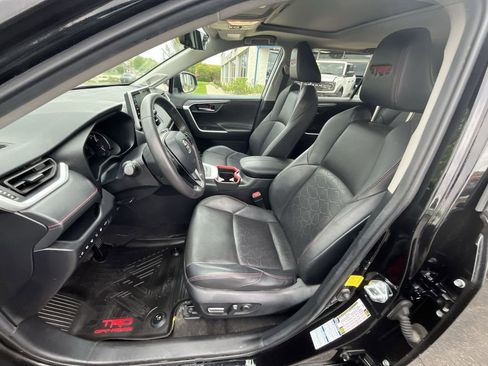 Used 2021 Toyota RAV4 TRD Off-Road AWD/4WD image 13
