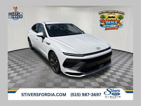 Used 2024 Hyundai Sonata SEL FWD image 1