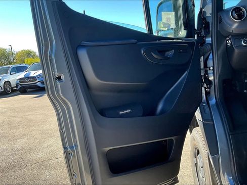 New 2026 Mercedes-Benz Sprinter 2500 image 10