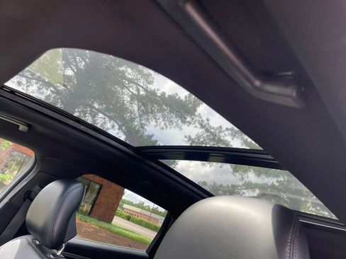 Used 2016 Lincoln MKX Reserve w/ Technology Package image 18