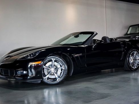 Used 2011 Chevrolet Corvette Grand Sport w/ Preferred Equipment Group image 90