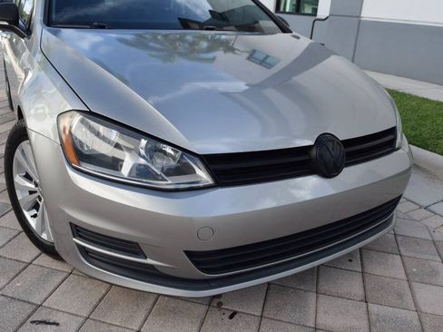 Used 2015 Volkswagen Golf TDI S FWD image 8