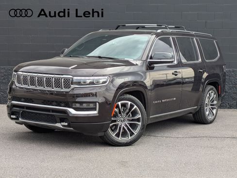 Used 2023 Jeep Grand Wagoneer Series III w/ Rear Seat Video Group 1 image 1