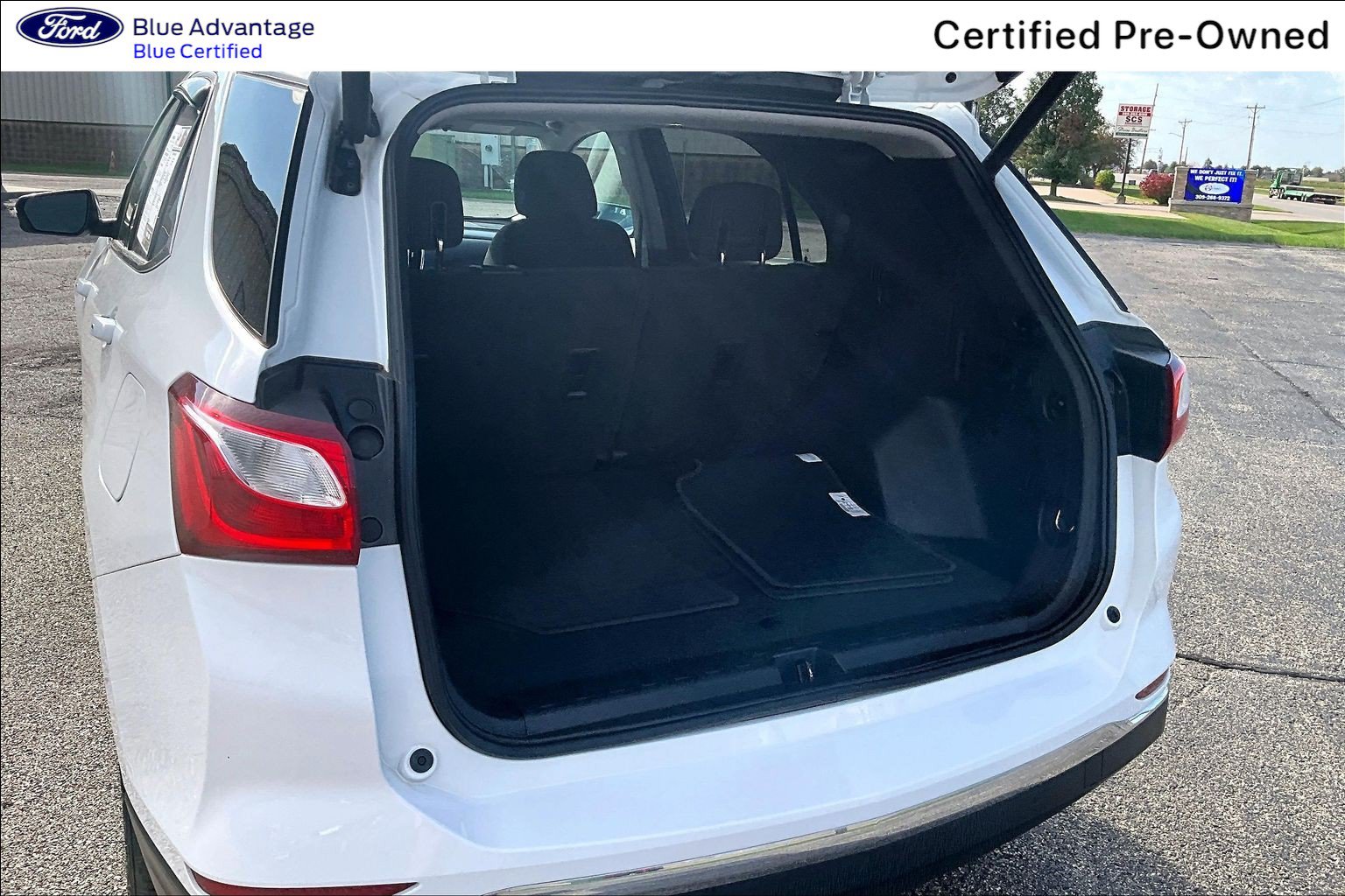 Used 2018 Chevrolet Equinox LT FWD image 19