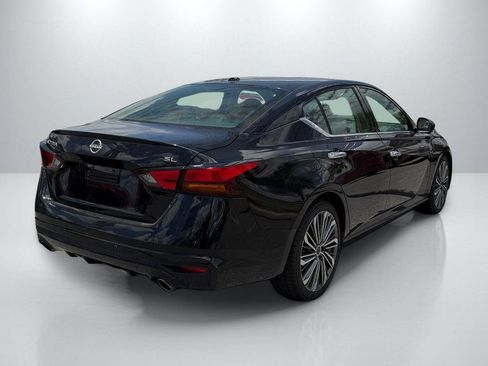 Used 2023 Nissan Altima 2.5 SL FWD image 5
