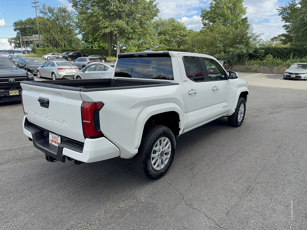 Used 2026 Toyota Tacoma SR5 RWD image 6