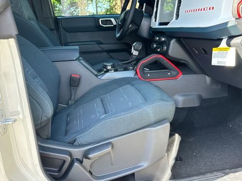 New 2026 Ford Bronco Heritage Edition AWD/4WD image 13