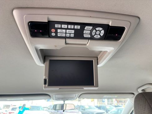 Used 2017 Honda Odyssey SE image 34