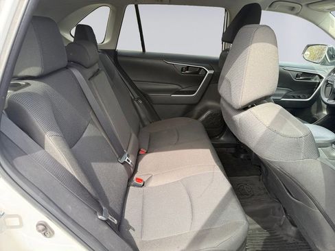 Used 2025 Toyota RAV4 LE AWD/4WD image 19