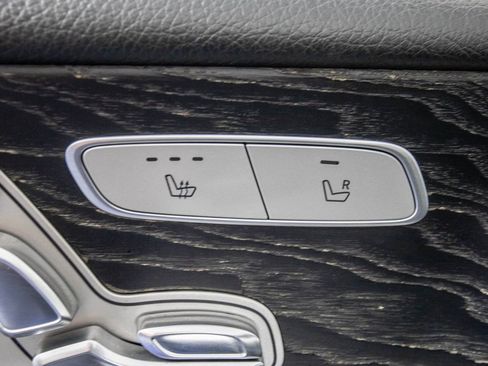 Used 2017 Mercedes-Benz E 300 E 300 image 24