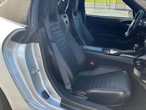 Used 2020 FIAT 124 Spider Abarth w/ Convenience Group image 10