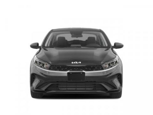 Used 2023 Kia Forte LXS w/ LXS Technology Package FWD image 7