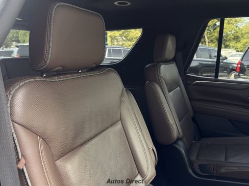 Used 2021 Chevrolet Tahoe High Country RWD image 28