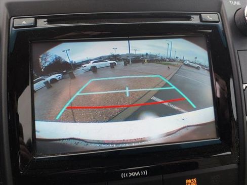 Used 2017 Toyota Camry XLE w/ Moonroof Package image 14