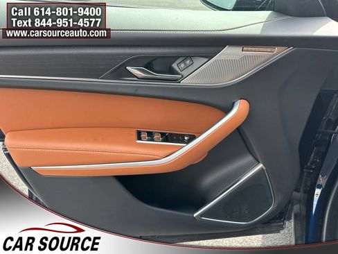 Used 2026 Jaguar F-PACE R-Dynamic S AWD/4WD image 13