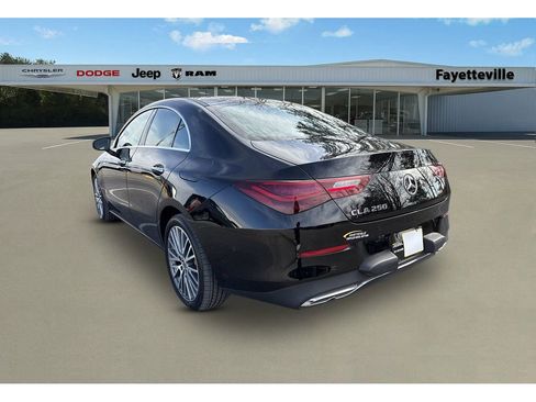 Used 2025 Mercedes-Benz CLA 250 image 5