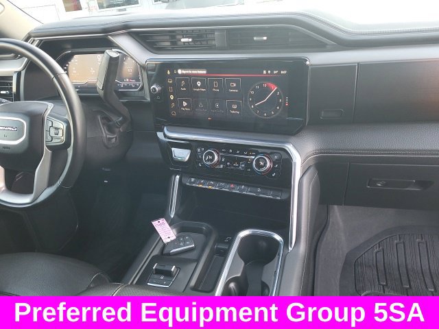 Used 2024 GMC Sierra 2500 Denali w/ Denali Reserve Package AWD/4WD image 32