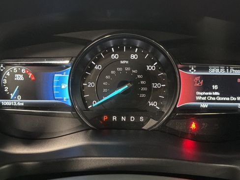 Used 2016 Ford Explorer Limited AWD/4WD image 23
