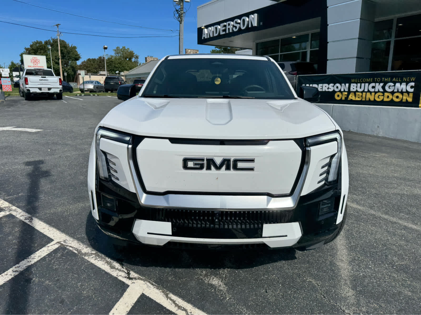 Used 2025 GMC Sierra EV Denali AWD/4WD image 2