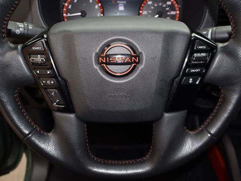 Used 2023 Nissan Frontier PRO-4X w/ Pro Convenience Package image 11