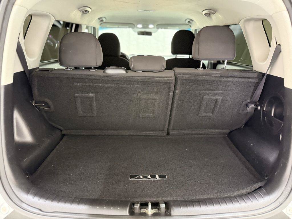 Used 2016 Kia Soul FWD image 21