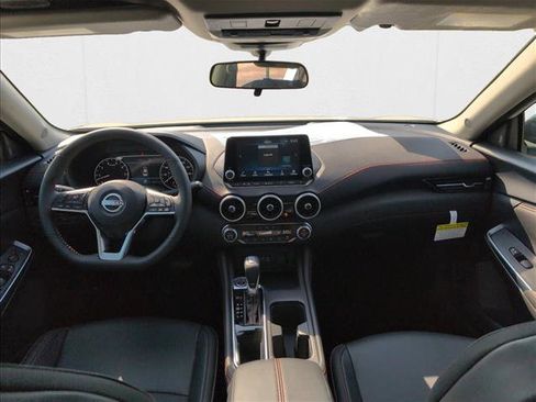 New 2025 Nissan Sentra SR w/ SR Premium Package FWD image 18