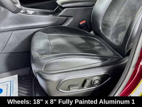 Used 2023 Jeep Grand Cherokee Altitude RWD image 24