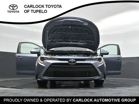 Used 2026 Toyota Corolla LE image 37