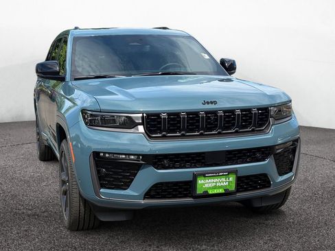 New 2026 Jeep Grand Cherokee L Limited AWD/4WD image 7