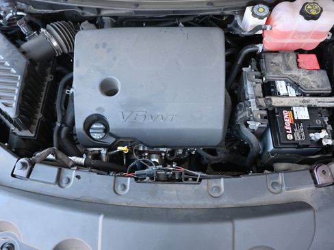 Used 2023 Chevrolet Traverse Premier image 34