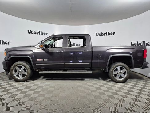 Used 2016 GMC Sierra 2500 SLT w/ Duramax Plus Package image 4