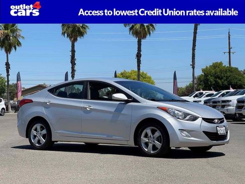 Used 2013 Hyundai Elantra GLS w/ Preferred Pkg FWD image 1