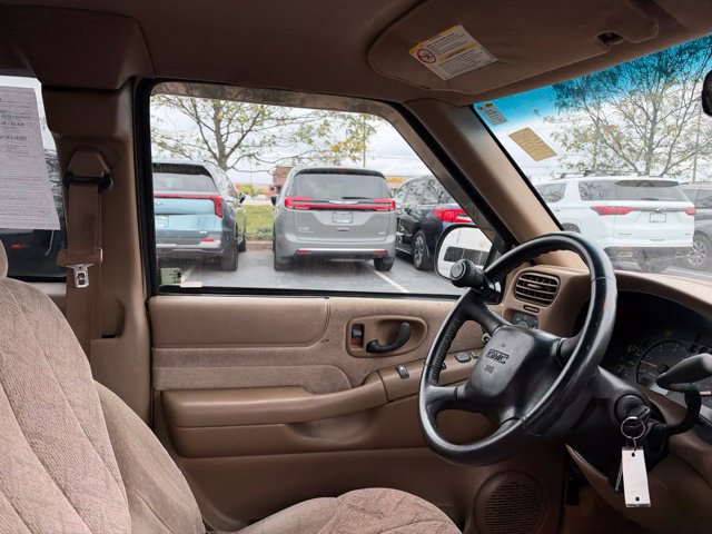 Used 2002 GMC Sonoma SLS w/ Marketing Option Pkg RWD image 26