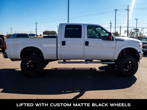 Used 2016 Ford F250 XLT w/ XLT Value Package image 8